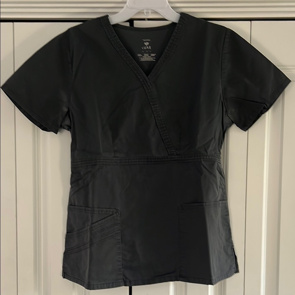 Cherokee Luxe Women's Gray Scrub Top